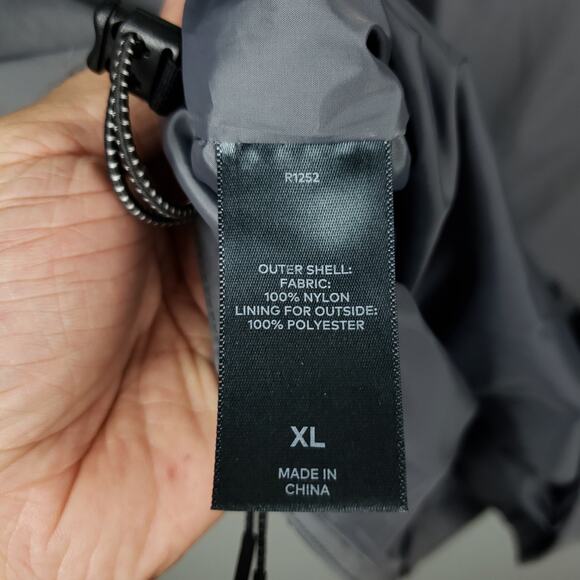 Champion Men's 3 in 1 Systems Jacket Sz XL Hooded Waterproof Gray & Black EUC - Picture 6 of 11